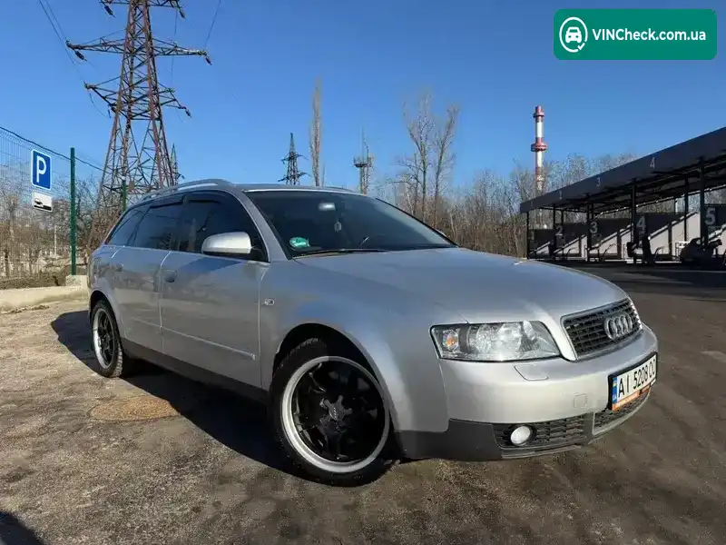 Audi A4 2002, фото з оголошення 2 з 13, VIN WAUZZZ8E33A255884