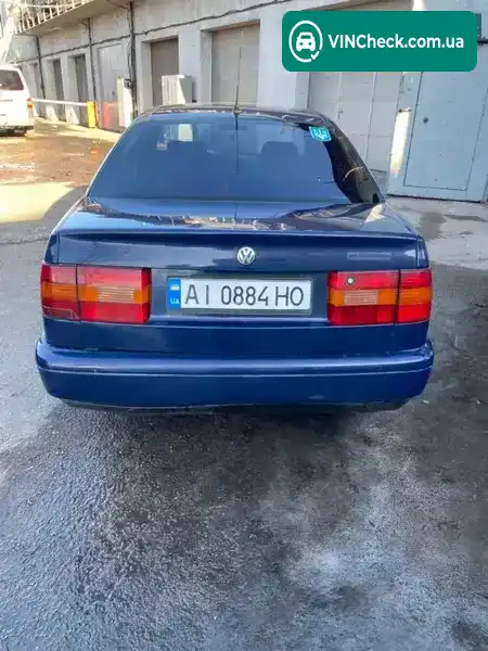 Volkswagen Passat 1996, фото з оголошення 2 з 13, VIN WVWZZZ3AZTD029147