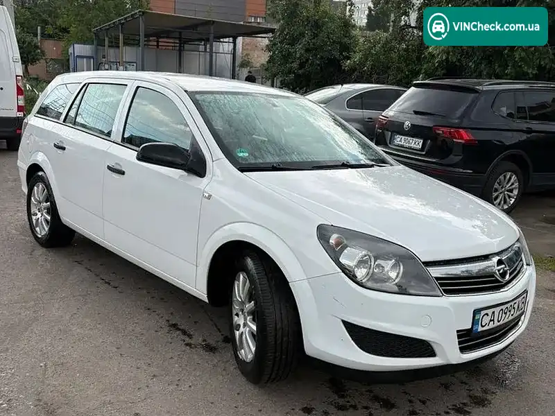 Opel Astra 2009, фото з оголошення 2 з 8, VIN W0L0AHL3592128616
