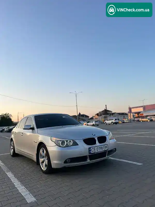 BMW 5 Series 2004, фото з оголошення 1 з 14, VIN WBANA31060B023819