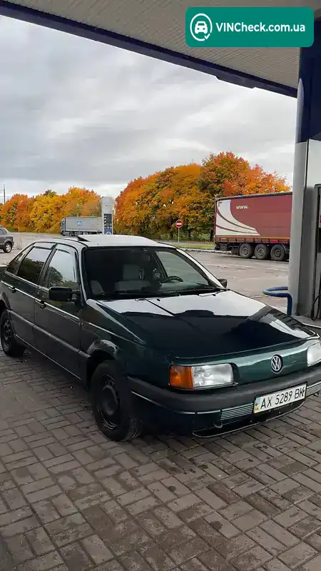 Volkswagen Passat 1988, фото з оголошення 1 з 9, VIN WVWZZZ31ZJE030276