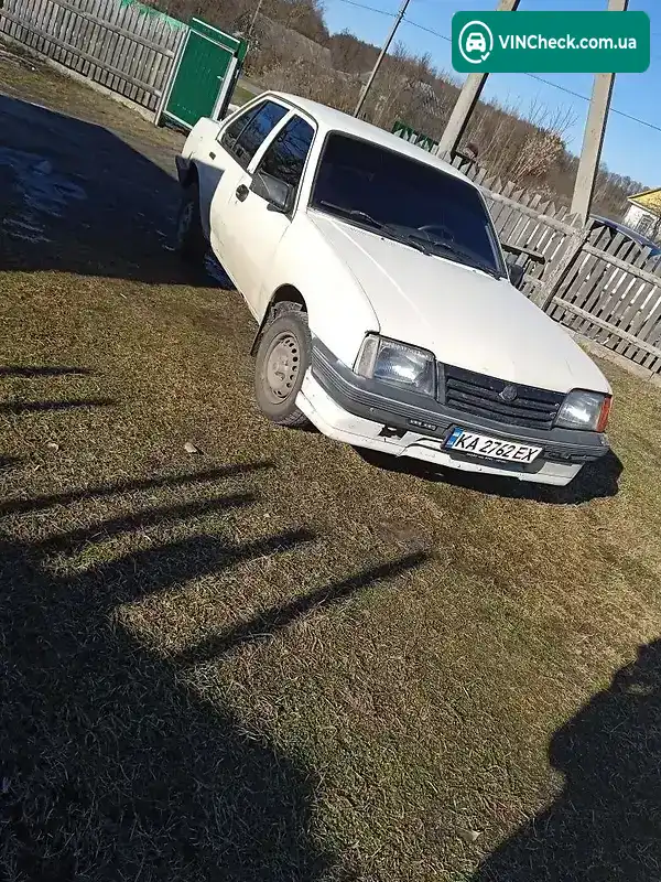 Opel Ascona 1988, фото з оголошення 1 з 5, VIN W0L000087J6034821