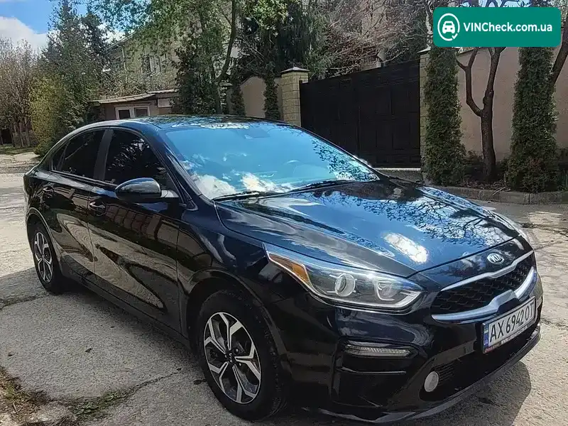 Kia Forte 2018, фото з оголошення 2 з 11, VIN 3KPF24AD2KE053581