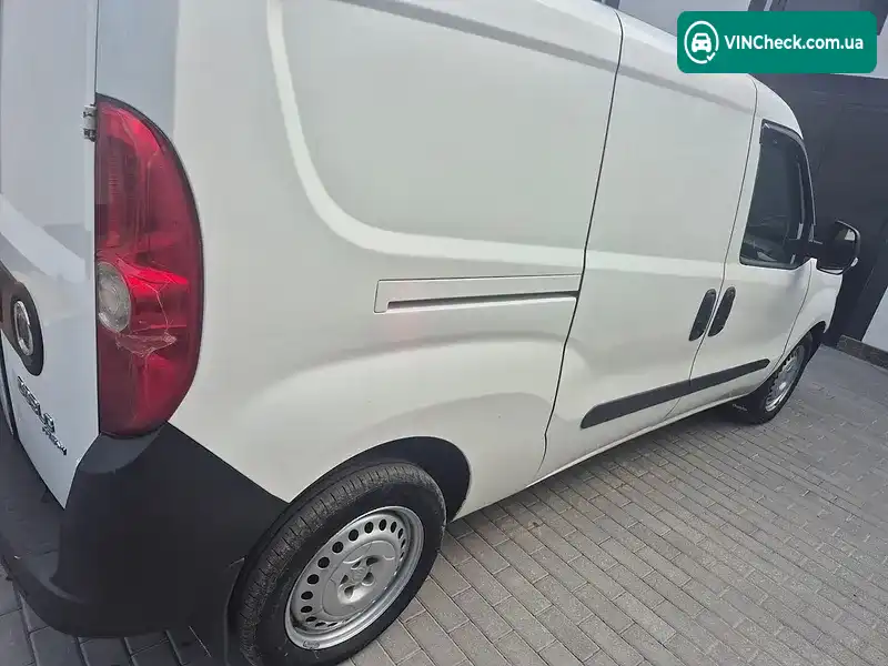 Fiat Doblo 2011, фото з оголошення 2 з 8, VIN ZFA26300009124477