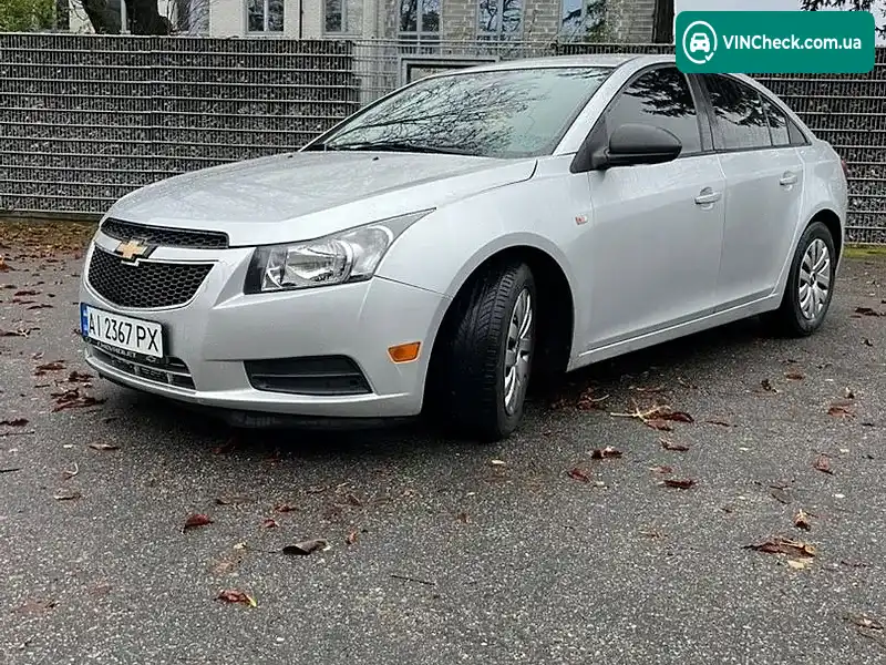 Chevrolet Cruze 2013, фото з оголошення 2 з 14, VIN 1G1PA5SG2E7150699