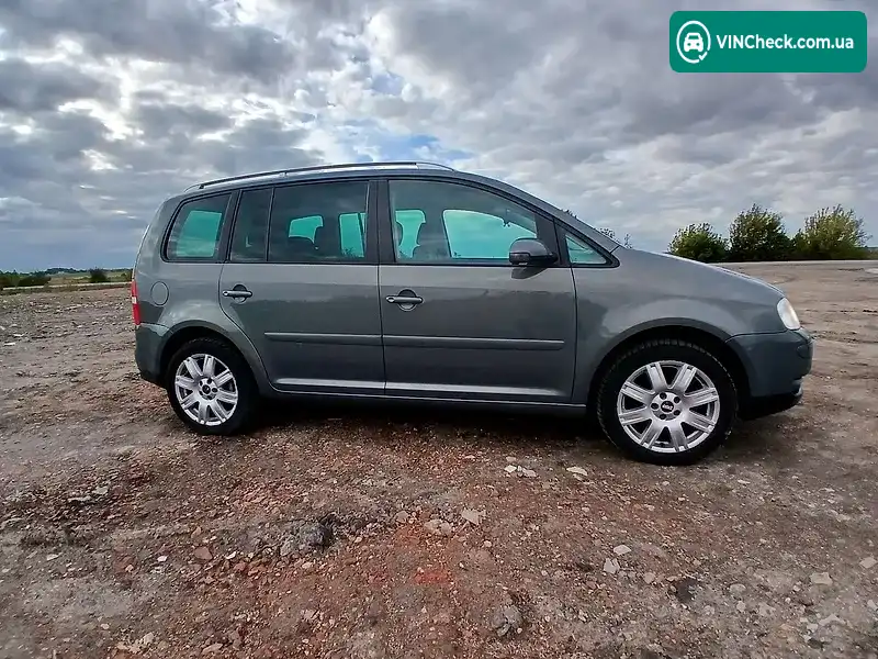 Volkswagen Touran 2003, фото з оголошення 2 з 20, VIN WVGZZZ1TZ3W012464