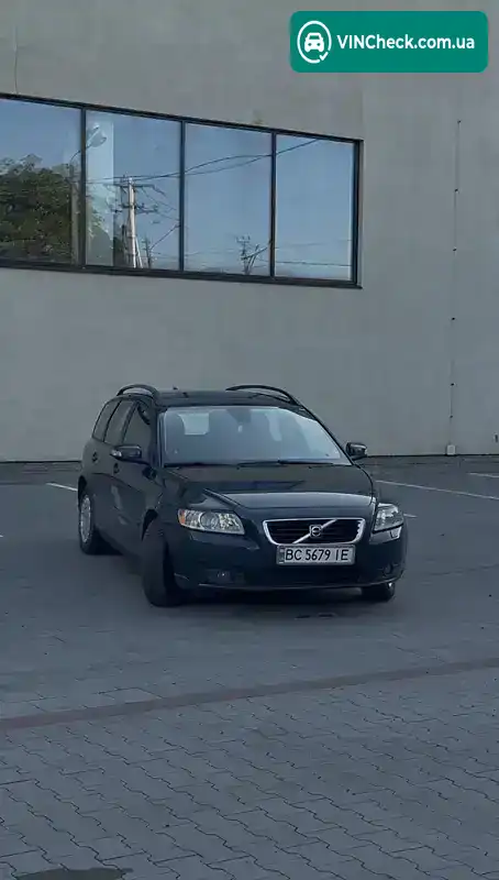 Volvo V50 2008, фото з оголошення 1 з 21, VIN YV1MW765292451887