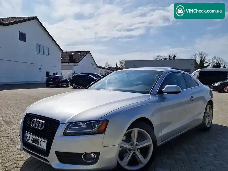Audi A5 2010, фото з оголошення 1 з 21, VIN WAULFAFR0AA074910