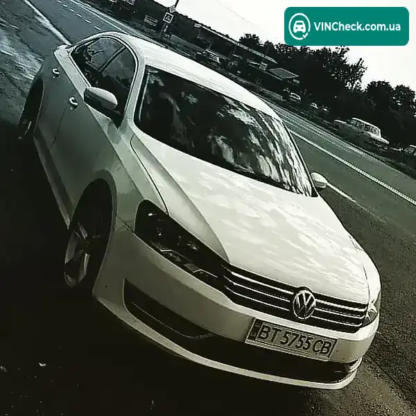 Volkswagen Passat 2013, фото з оголошення, VIN 1VWBP7A34DC087991