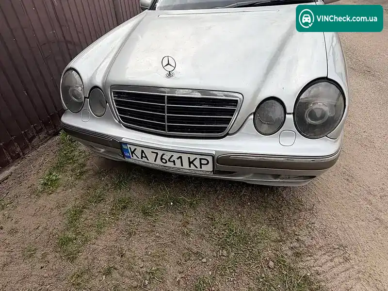 Mercedes-Benz E-Class 2001, фото з оголошення 2 з 6, VIN WDB12312010267582