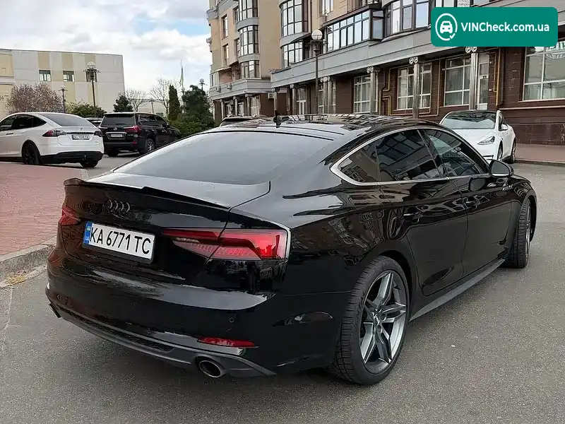 Audi A5 2018, фото з оголошення 1 з 21, VIN WAUENCF58KA015075