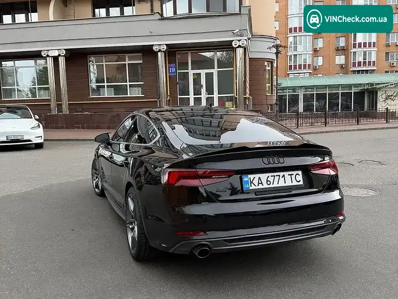 Audi A5 2018, фото з оголошення 2 з 21, VIN WAUENCF58KA015075
