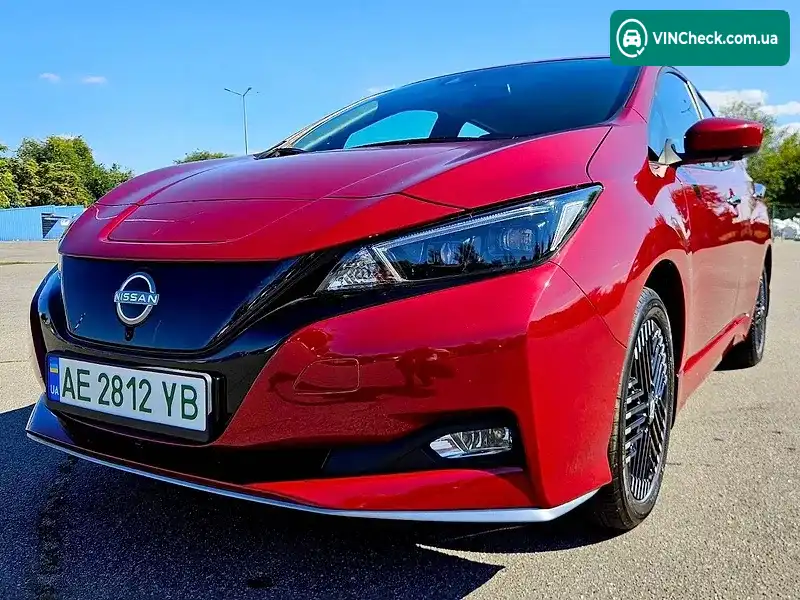 Nissan Leaf 2024, фото з оголошення 1 з 20, VIN 1N4CZ1CV5RC555558