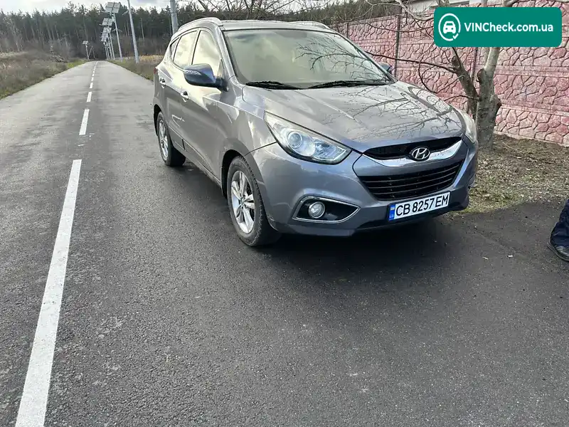 Hyundai ix35 2012, фото з оголошення 2 з 4, VIN TMAJU81VDCJ326741