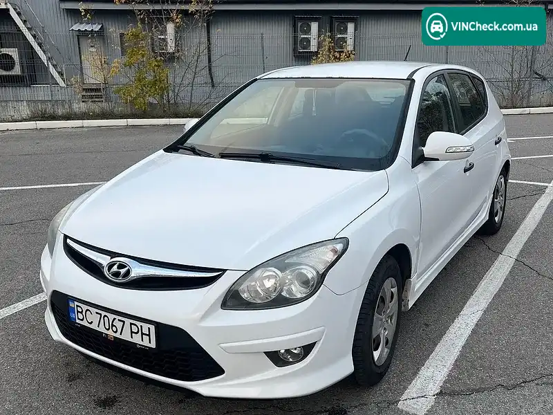 Hyundai i30 2011, фото з оголошення 1 з 20, VIN TMADB51CACJ229023