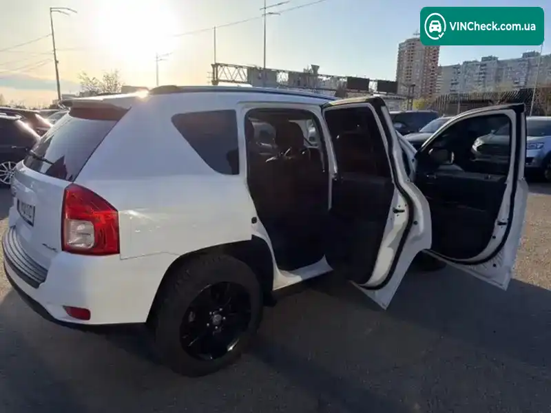 Jeep Compass 2011, фото з оголошення 2 з 11, VIN 1C4NJDBB7CD520542