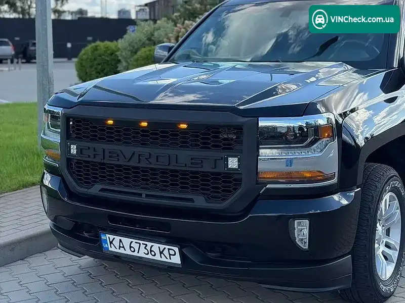 Chevrolet Silverado 2018, фото з оголошення 2 з 20, VIN 1GCVKREC2JZ352937