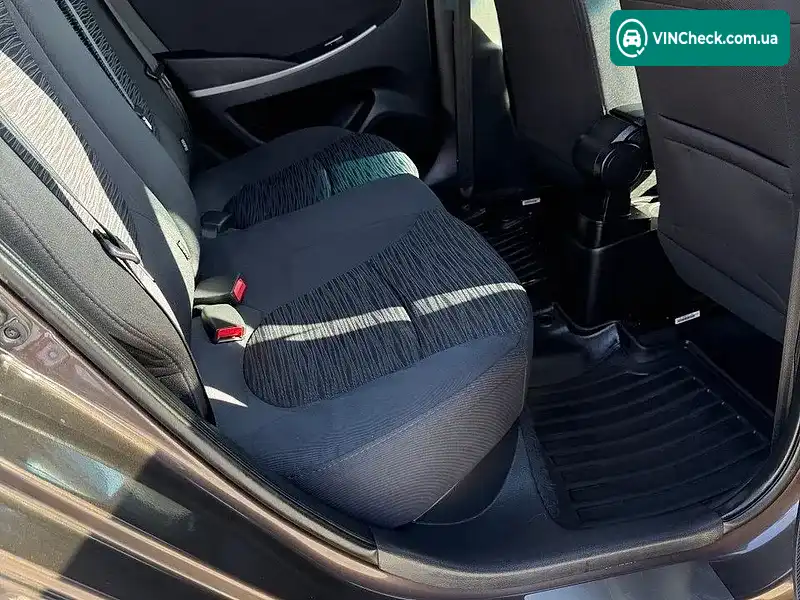 Hyundai Accent 2016, фото з оголошення 2 з 14, VIN Z94CT41DBHR547061