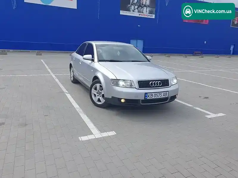 Audi A4 2004, фото з оголошення 2 з 20, VIN WAUZZZ8E75A073575