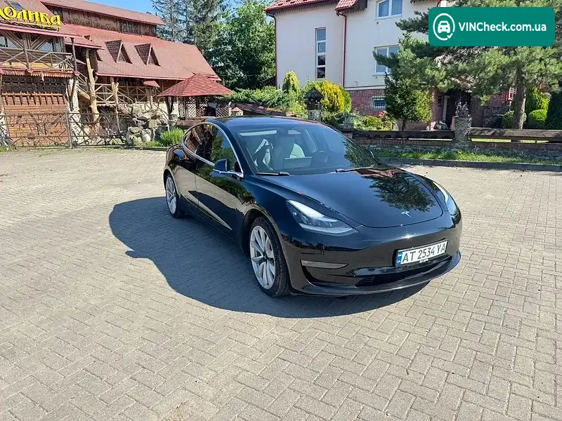 Tesla Model 3 2018, фото з оголошення 2 з 20, VIN 5YJ3E1EA8JF177954