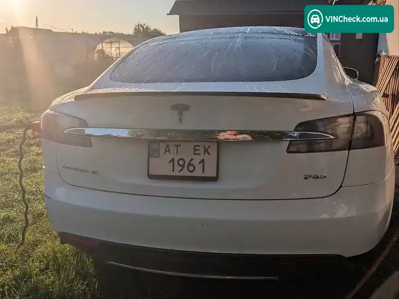 Tesla Model S 2013, фото з оголошення 2 з 14, VIN 5YJSA1CP3DFP14717