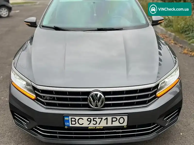 Volkswagen Passat 2016, фото з оголошення 2 з 20, VIN 1VWAT7A35GC033093