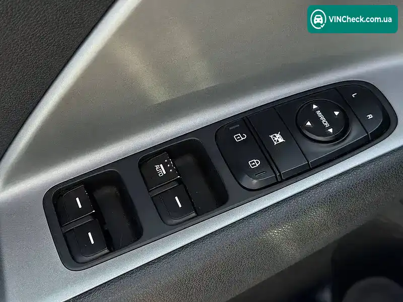Kia Niro 2017, фото з оголошення 2 з 20, VIN KNDCB3LC1H5067624