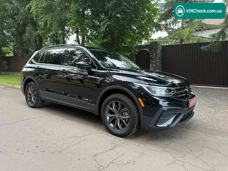 Volkswagen Tiguan 2024, фото з оголошення 1 з 14, VIN 3VVRB7AX8RM170026