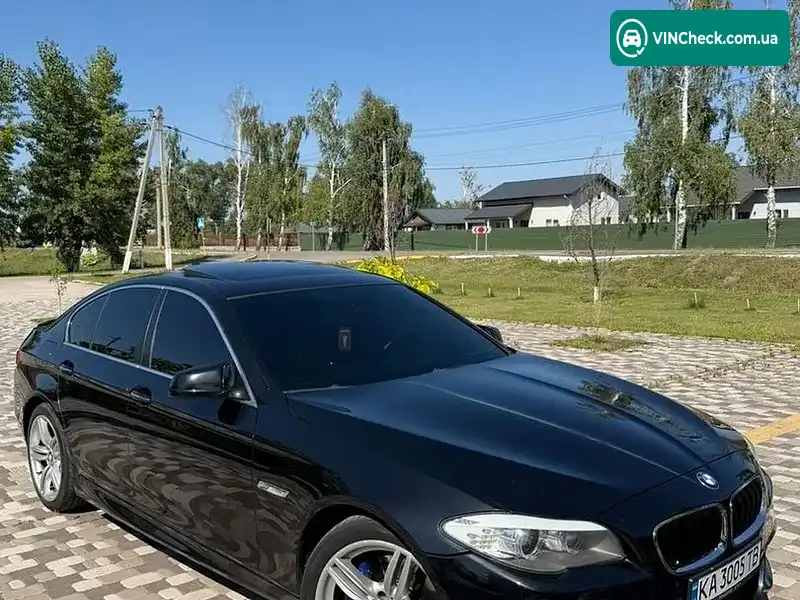 BMW 5 Series 2010, фото з оголошення 2 з 13, VIN WBAFR7C56BC267111