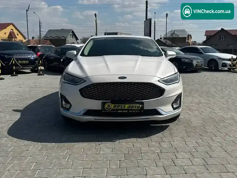 Ford Fusion 2019, фото з оголошення 2 з 20, VIN 3FA6P0SU9KR158285