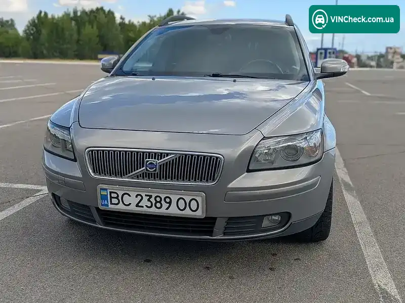 Volvo V50 2007, фото з оголошення 2 з 20, VIN YV1MW765272326914
