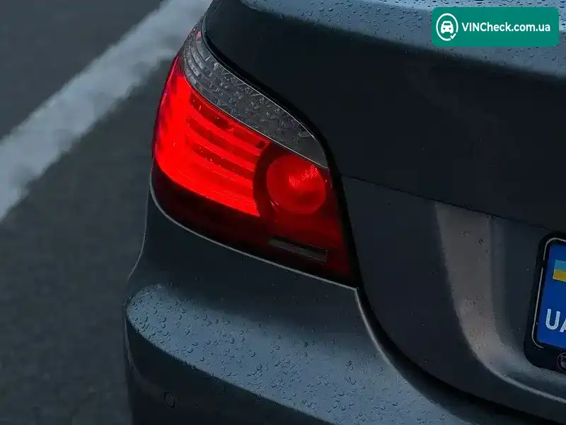 BMW 5 Series 2008, фото з оголошення 2 з 20, VIN WBANV31060CW47361