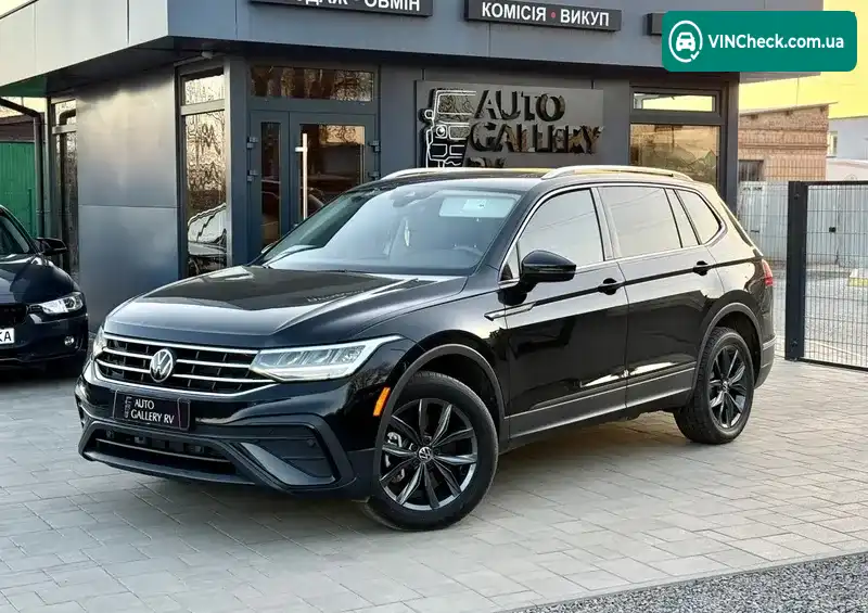 Volkswagen Tiguan 2023, фото з оголошення 1 з 20, VIN 3VVNB7AX3PM095196