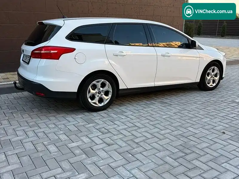Ford Focus 2017, фото з оголошення 1 з 18, VIN WF06XXGCC6HM67179