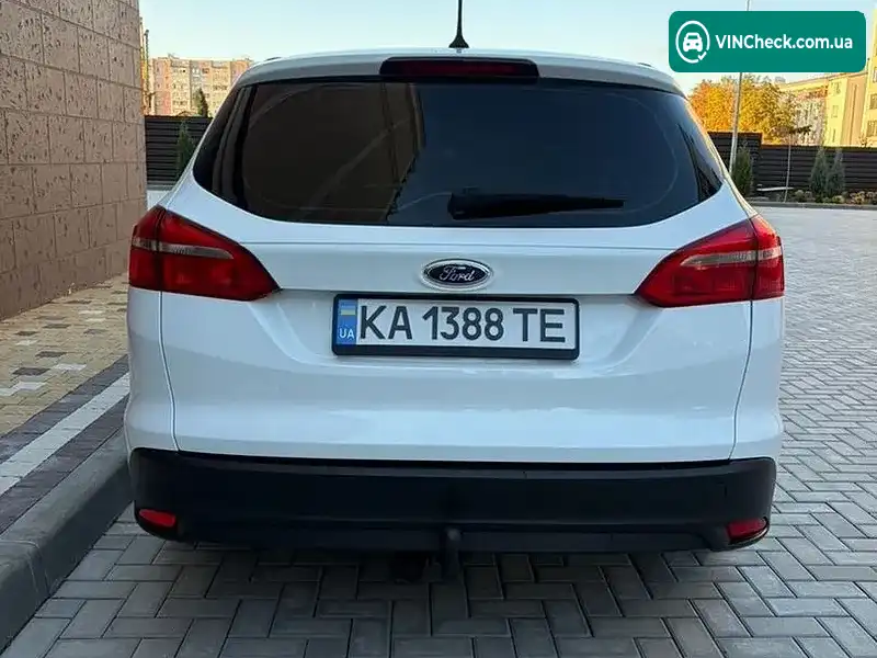 Ford Focus 2017, фото з оголошення 2 з 18, VIN WF06XXGCC6HM67179