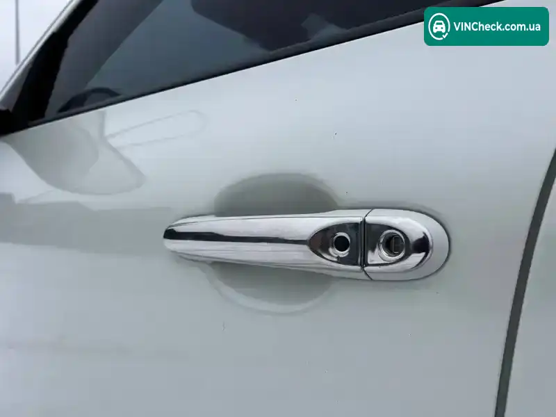 Nissan Juke 2011, фото з оголошення 1 з 11, VIN JN1FANF15U0108187