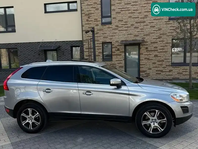 Volvo XC60 2012, фото з оголошення 2 з 20, VIN YV4902DZ7C2323088