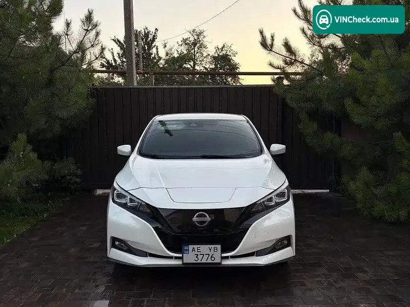 Nissan Leaf 2018, фото з оголошення 1 з 10, VIN 1N4AZ1CP9JC314955