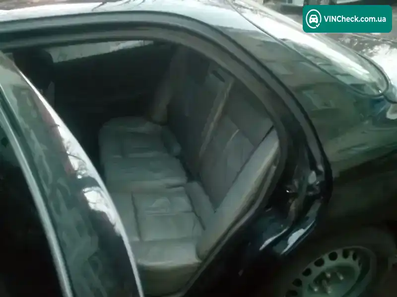 Kia Clarus 1997, фото з оголошення 1 з 10, VIN KNEGC2222V5610199
