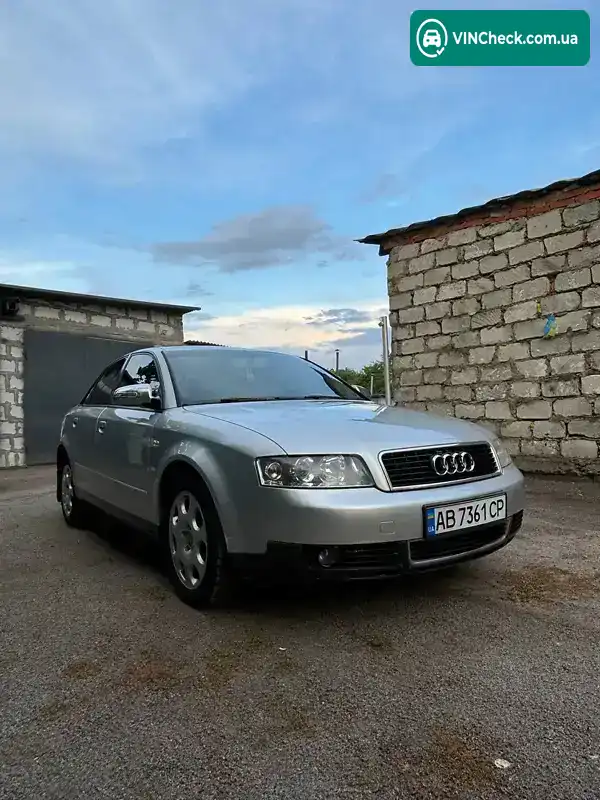 Audi A4 2003, фото з оголошення 1 з 15, VIN WAUZZZ8E44A041410