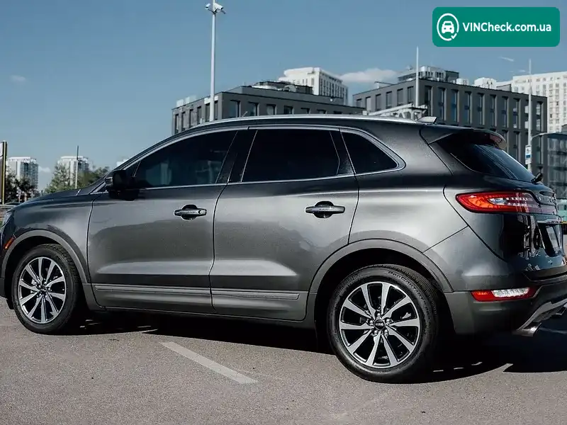 Lincoln MKC 2019, фото з оголошення 2 з 20, VIN 5LMCJ3D91KUL43750