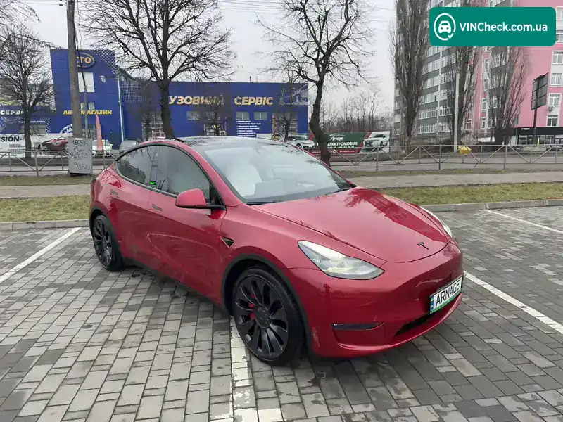 Tesla Model Y 2023, фото з оголошення 2 з 21, VIN 7SAYGDEE6PF691625
