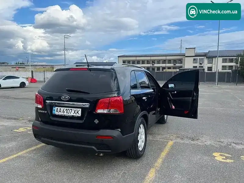 Kia Sorento 2012, фото з оголошення 2 з 20, VIN 5XYKT3A66CG304758