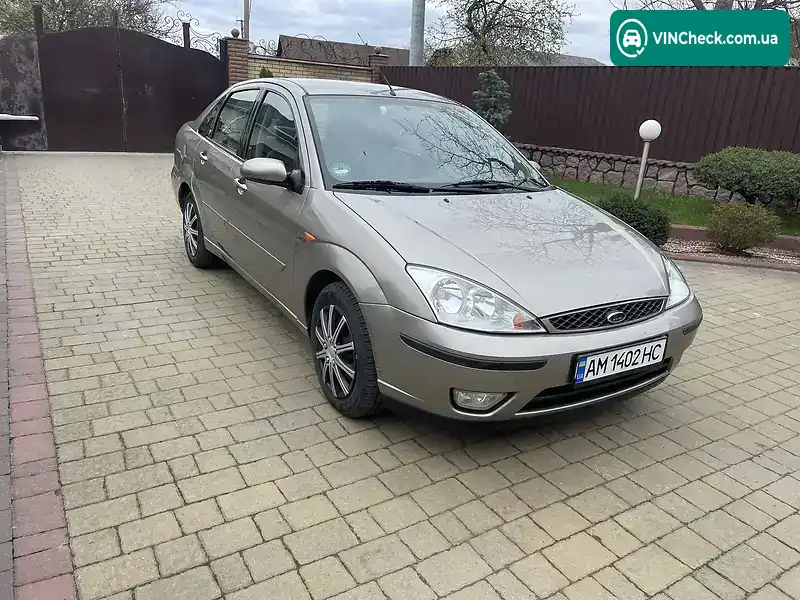 Ford Focus 2004, фото з оголошення 1 з 20, VIN WF0FXXWPDF4A71006