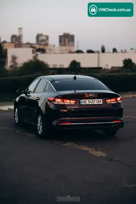 Kia Optima 2016, фото з оголошення 2 з 18, VIN 5XXGT4L30GG116438
