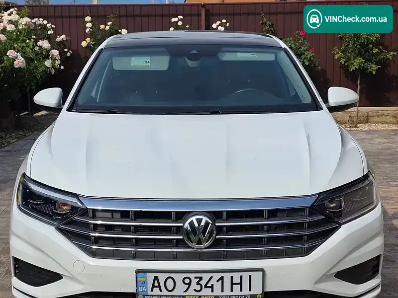 Volkswagen Jetta 2019, фото з оголошення 2 з 16, VIN 3VWE57BU7KM153245