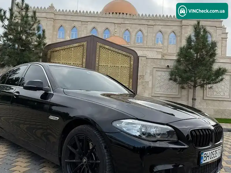 BMW 5 Series 2013, фото з оголошення 1 з 8, VIN WBA5D51050D060139