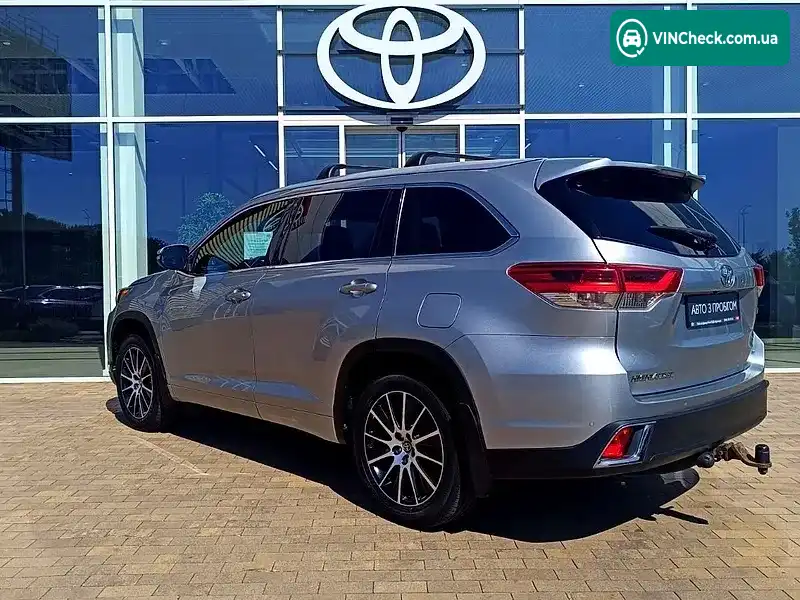 Toyota Highlander 2017, фото з оголошення 2 з 15, VIN 5TDDZRFH00S432982