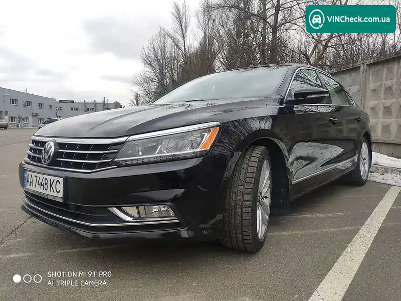 Volkswagen Passat 2016, фото з оголошення 2 з 19, VIN 1VWGT7A30HC012423