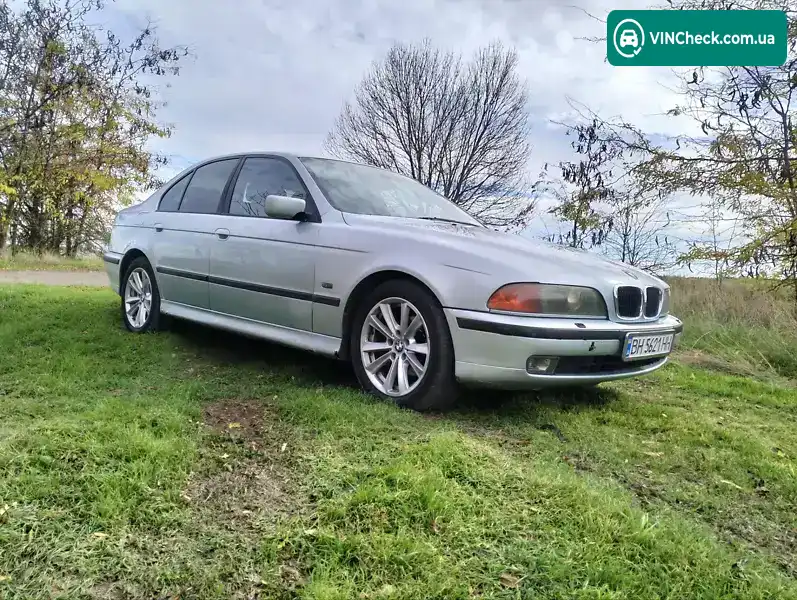 BMW 5 Series 1998, фото з оголошення 2 з 7, VIN WBADD21030BH60184